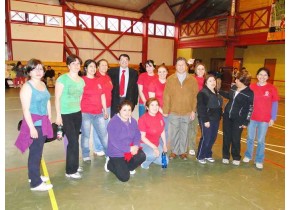 Director del Instituto Nacional del Deporte, Iván Herrera, se reunión autoridades de Puerto Williams. Se analizó la posibilidad de instalar una cancha de fútbol de pasto sintético.